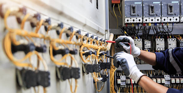 Professional Electrician technician working in Paw Paw, MI